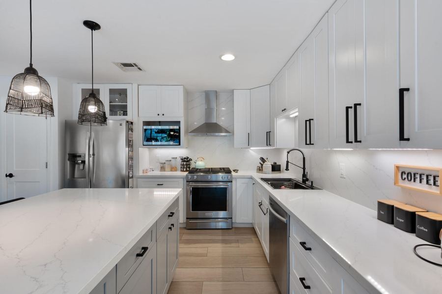 Updated kitchen in a newer Clermont construction home